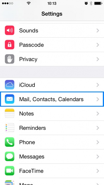 Datei:Iphone ios7 email 1 en.jpg